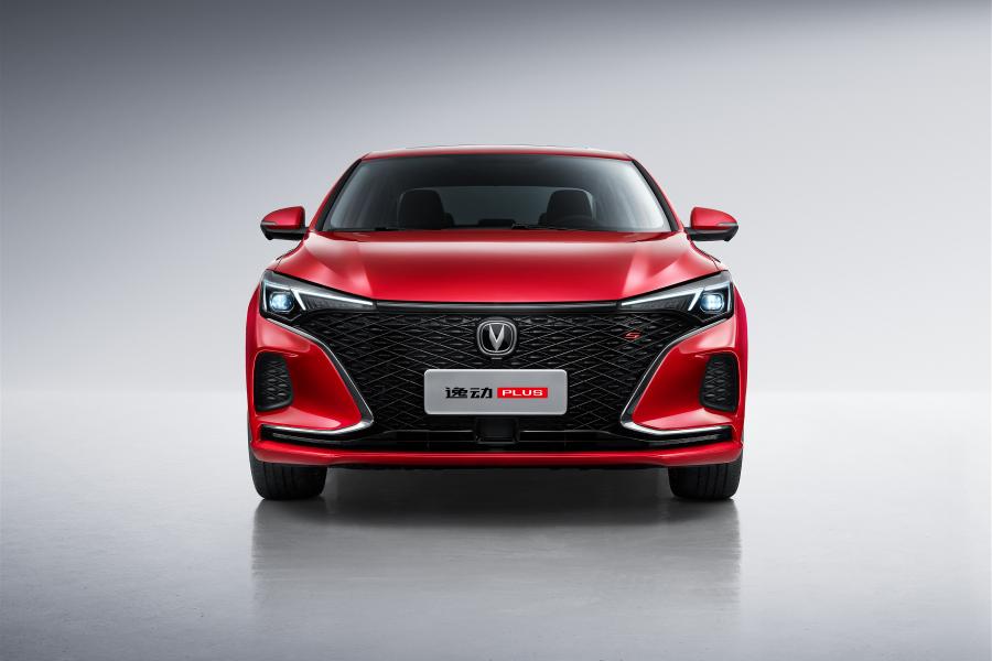  ChangAn Eado Plus S 2020 года  (фото 8 из 17)